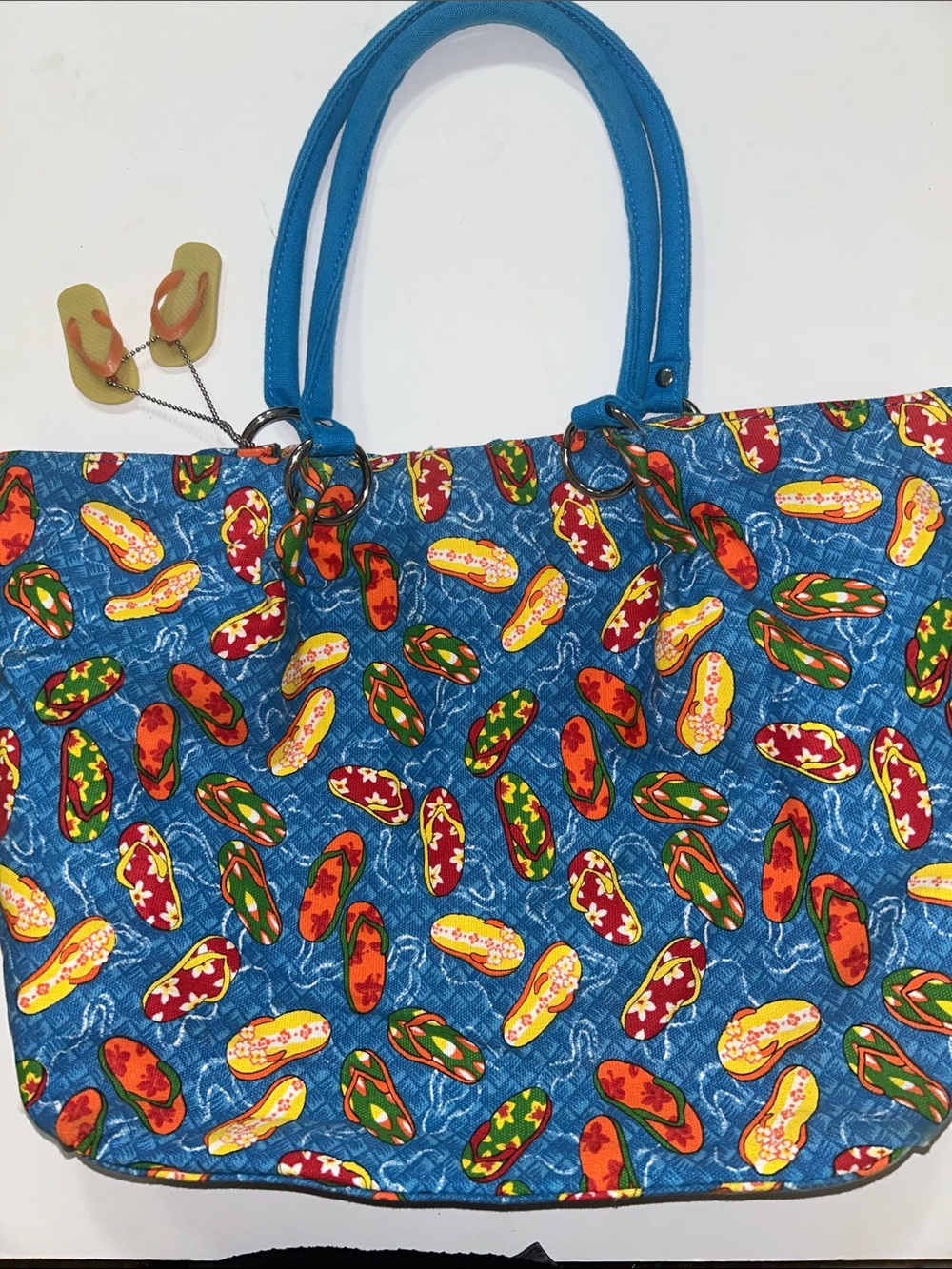 Beach bag/tote flip flop theme, blue/red fabric